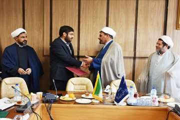 مراسم تقدیر ومعارفه مسئول دفترنماینده ولی فقیه در دامپزشکی کردستان