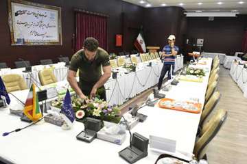 آماده سازی و استقبال از مهمانان و مدعوین گردهمایی معاونین سلامت. 5 و 6 تیر 97. سنندج
