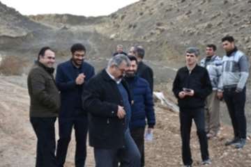 بازدید مدیرکل و کارشناسان دامپزشکی کردستان از مراحل ساخت و بهره برداری شرکت مجتمع ایمان طیور 