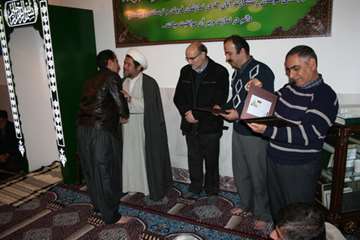 تجلیل ازفعالان اقامه نماز