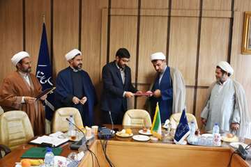 مراسم تقدیر ومعارفه مسئول دفترنماینده ولی فقیه در دامپزشکی کردستان