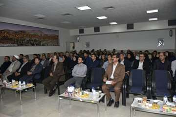 تجلیل از مدیران وکارمندان دامپزشکی کردستان 
