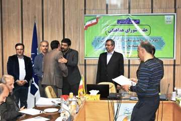 تقدیر مدیرکل دامپزشکی کردستان از همکاران مایه کوب برگزیده سال 96 