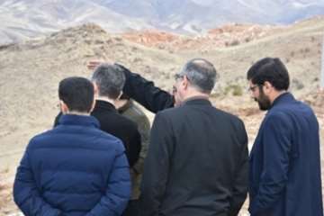 بازدید مدیرکل و کارشناسان دامپزشکی کردستان از مراحل ساخت و بهره برداری شرکت مجتمع ایمان طیور 