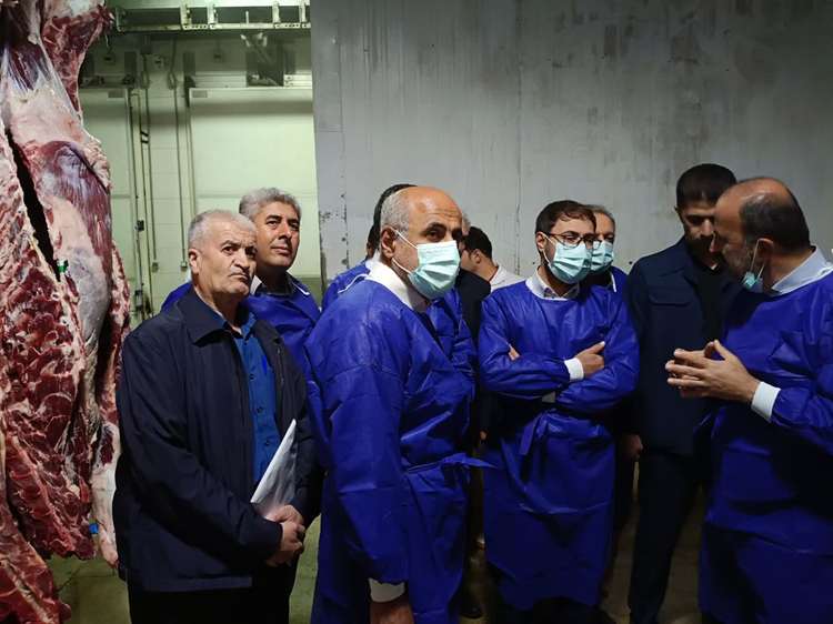 بازدید دادستان سنندج و مسئولان استانی از کشتارگاه صنعتی دام با هدف بررسی راهکارهای کاهش قیمت گوشت