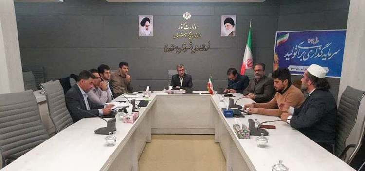 بررسی مشکلات مجتمع گاوشیری دام‌شهر، میدان دام و کشتارگاه صنعتی سنندج در فرمانداری